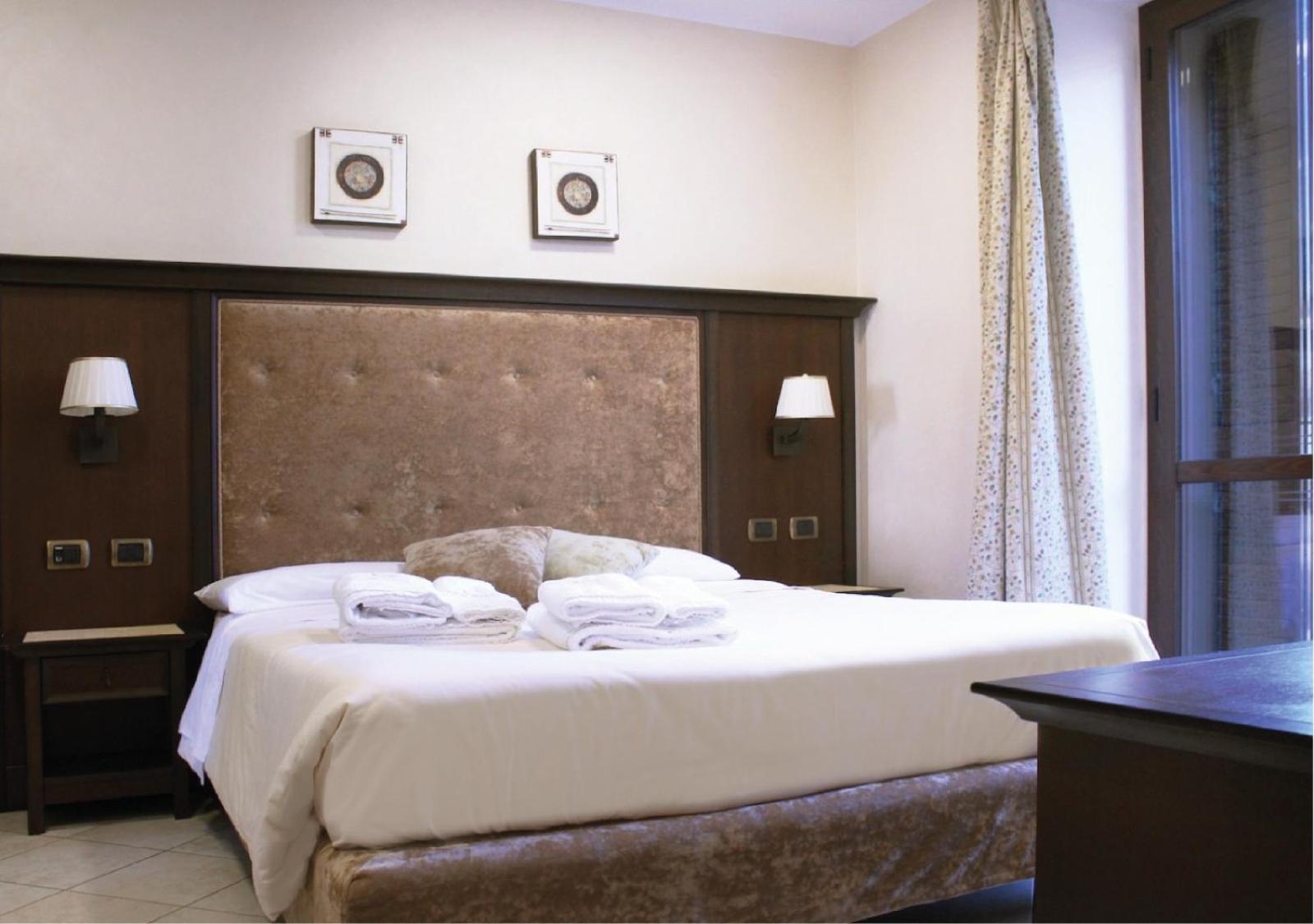 Le Corti - Dimora Storica Bed & Breakfast Polistena ภายนอก รูปภาพ