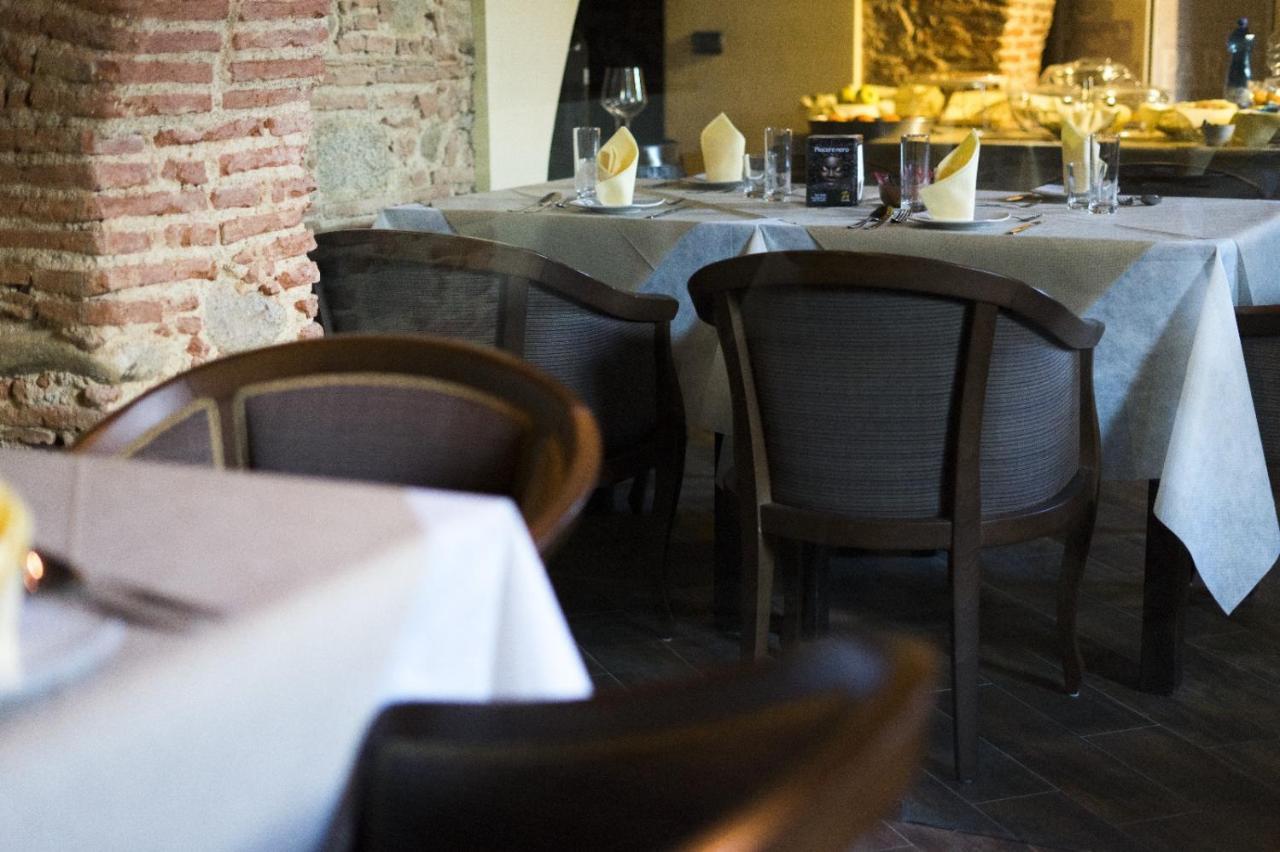 Le Corti - Dimora Storica Bed & Breakfast Polistena ภายนอก รูปภาพ